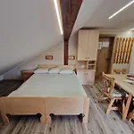 Farm Solinc * Laško